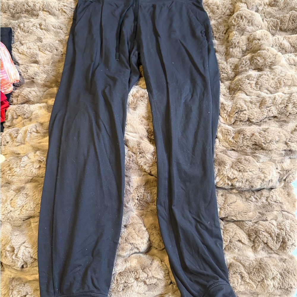 Women’s  lululemon Black Jogger Pants